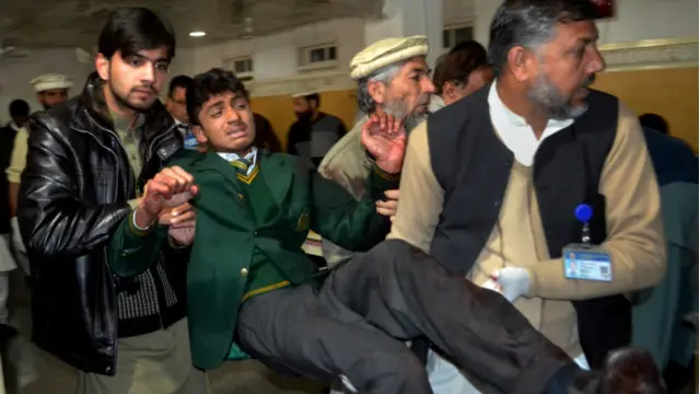 15 دسمبر کو پشاور سکول پر حملے میں 124 بچے ہلاک ہوئے تھے جس کے بعد حکومتِ پاکستان نے پھانسیوں پر عائد پابندی اٹھانے کے علاوہ نیشنل ایکشن پلان مرتب کیا تھا