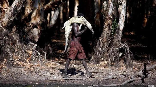 ऑस्ट्रेलिया के मूल निवासी, घड़ियालों के शिकारी