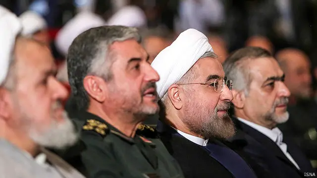 دومین رویکردی که نشان از تعهد و پایبندی سپاه به نهادهای قدرت سیاسی داشته است، تضمین امنیت انتخابات، پذیرش نتیجه آراء عمومی و تامین روند جابجایی قدرت پس از انتخابات ریاست جمهوری و مجلس بوده است.