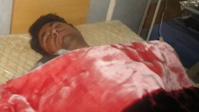 ’حملہ آوروں کی تعدا تین تھی اور سب کی بڑی بڑی مونچھیں اور داڑھیاں تھیں‘