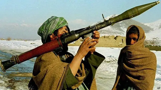 ظهرت الحركة في أوائل تسعينيات القرن الماضي