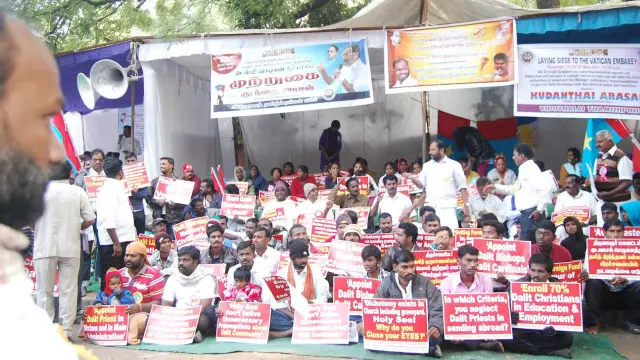 بھارت میں پسماندہ طبقات سے تعلق رکھنے والے عیسائیوں نے اپنے خلاف ہونے والے حملے پر مظاہرہ کیا ہے