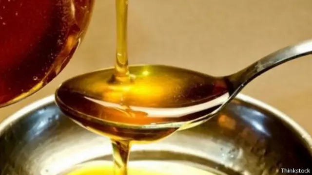 تناول ملعقة من العسل قبل النوم مباشرة تخفف من السعال.