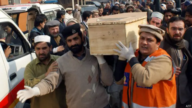 De los fallecidos, al menos 132 son menores.