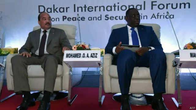 يجتمع الزعماء الأفارقة في المنتدى الأمني الدولي المنعقد في العاصمة السنغالية داكار.