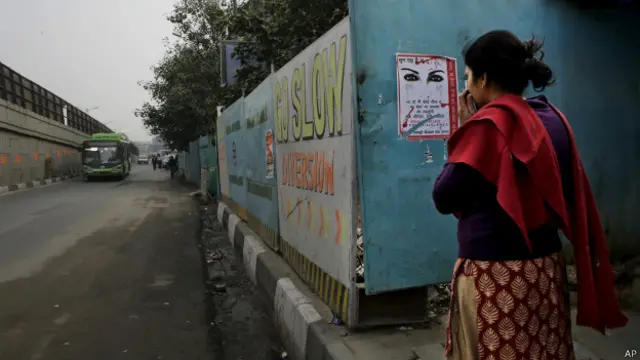 दिल्ली, महिला, बस