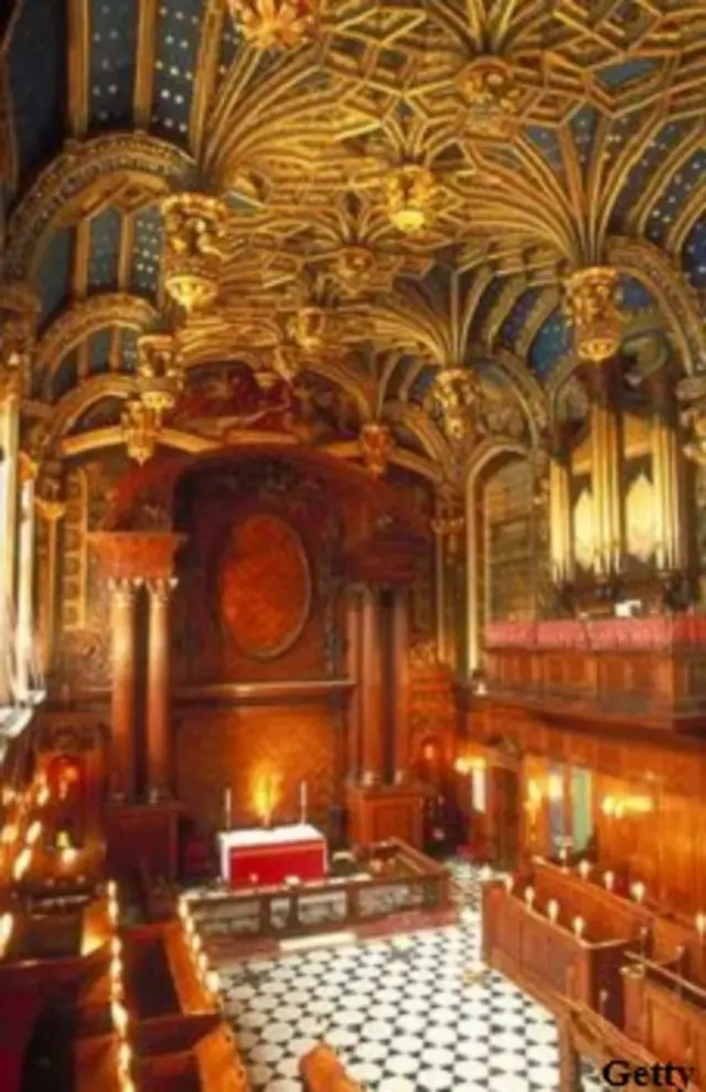 हैंपटर्न कोर्ट पैलेस