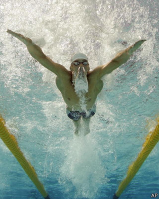 Michael Phelps basó su reinado olímpico en el estilo mariposa.