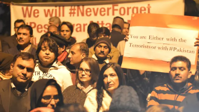 شام بیداری کے لیے منتظمین نے اسلام کے مرکز میں واقع لال مسجد کا انتخاب کیا۔