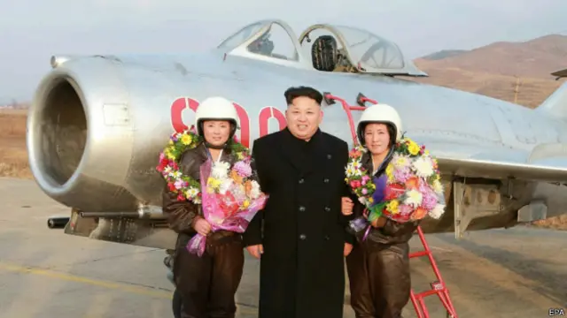 La película gira sobre un complot para matar al líder norcoreano.