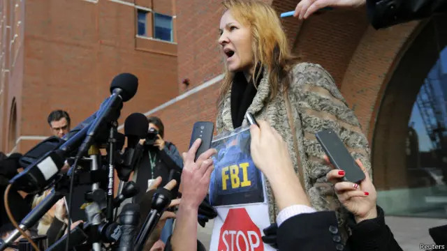 Елена Тейер