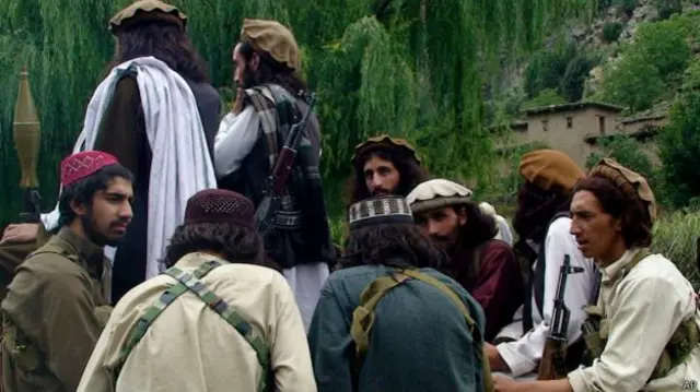 Kelompok Taliban mengatakan, serangan terhadap sebuah sekolah yang menewaskan lebih dari seratus siswanya sebagai upaya balasan.