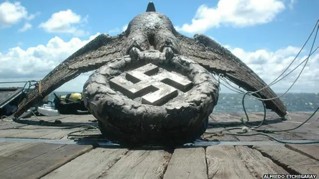 Patung perunggu seberat empat ton ini diselamatkan dari kapal Nazi Jerman yang tenggelam di perairan Uruguay.