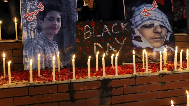 پشاور میں سکول پر طالبان کے حملے میں 134 طلبا اور عملے کے نو ارکان ہلاک ہوئے ہیں