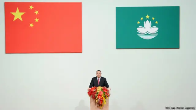 澳门特区行政长官崔世安