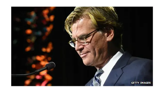 آرون سورکین به شدت از واکنش رسانه ها و هالیوود به پیامدهای این حمله سایبری انتقاد کرده است