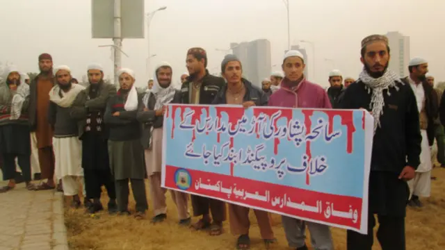 اسلام آباد میں واقع مدارس میں متعدد مدارس رجسٹرڈ نہیں ہیں اور ان مدارس میں 25 ہزار طالبعلم زیر تعلیم ہیں