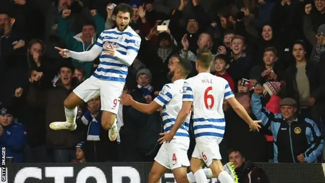 یو مهال کیو پي آر په لوبه کې ۲-۰ شاته و خو د شیلوې هټریک (درې ګولونو) په حیرانونکي ډول له ماتې وژغوره.