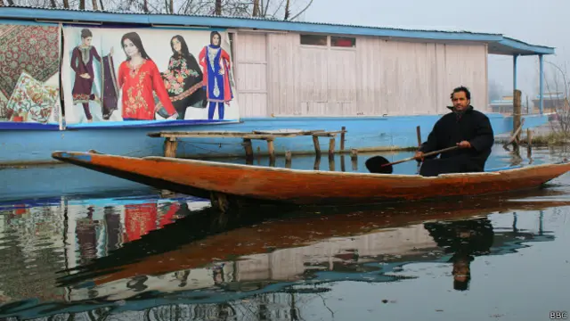 سیاحت یہاں کا اہم کاروبار ہے