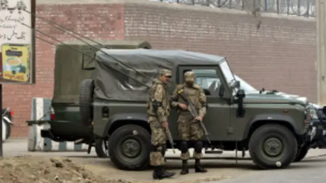 सैन्य अदालत मे सुनवाई के पक्ष में निचला सदन