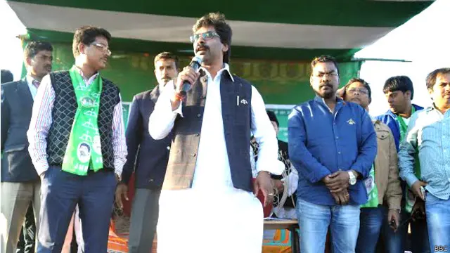 हेमंत सोरेन, झामुमो