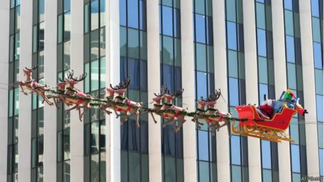 Санта Клаус в Беверли-Хиллс