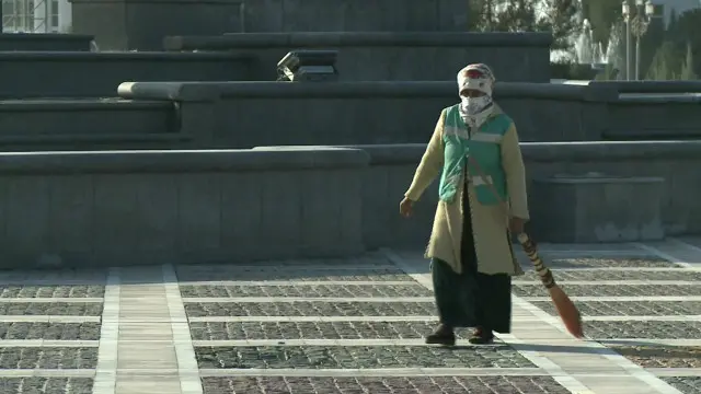 Кўчалар бўм-бўш