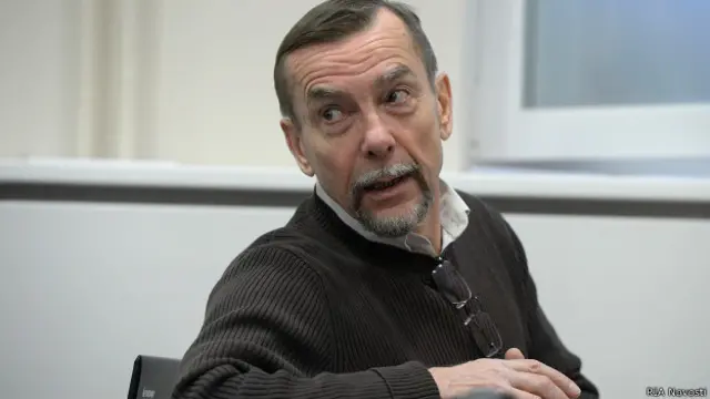 Лев Пономарев