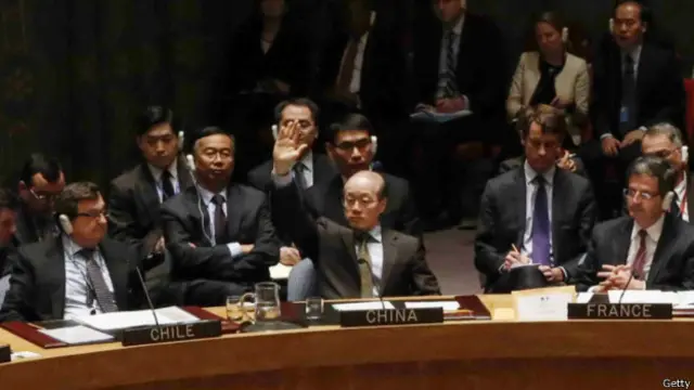 刘结一在安理会会议上举手发言（22/12/2014）