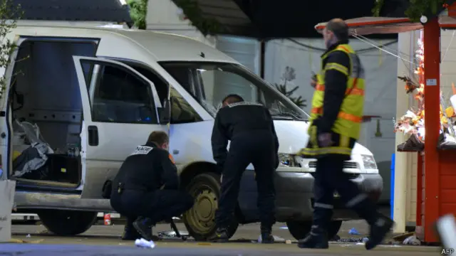 Вантажівка у Нанті