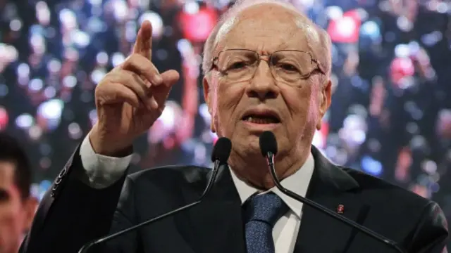 Beji Said Essebsi dikonfirmasi sebagai peraih suara terbanyak pemilu presiden Tunisia.