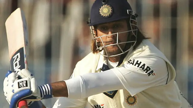 महेंद्र सिंह धोनी, क्रिकेट