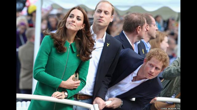 Герцог и герцогиня Кембриджские, а также принц Гарри