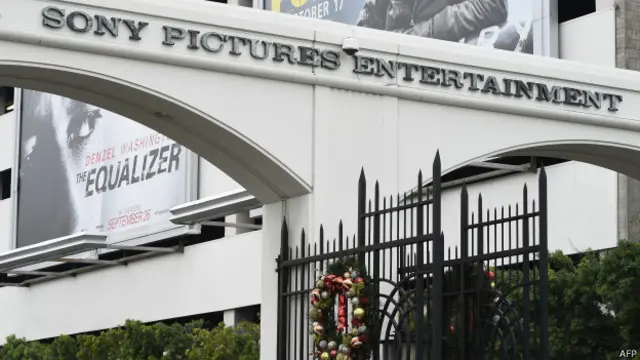 Хакеры выложили в сеть внутреннюю переписку сотрудников компании Sony