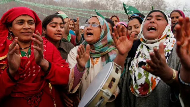 نتائج میں پی ڈی پی 28 سیٹیں لے کر سب سے بڑی پارٹی کے طور ابھری