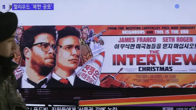 Sony стала жертвой хакеров, как полагают, именно из-за фильма "Интервью" с жесткой сатирой на лидера КНДР 