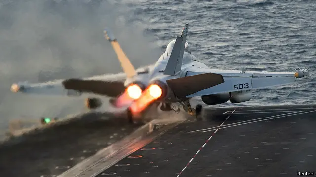 بيانات عسكرية أمريكية تقول إن التحالف شن 488 غارة على مواقع التنظيم في سوريا