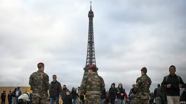 فالس قاله إنه يتفهم مخاوف المواطنين ولكنه طالبهم بـ"اليقظة"