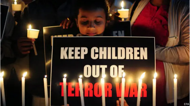 पेशावर हमला, प्रदर्शन