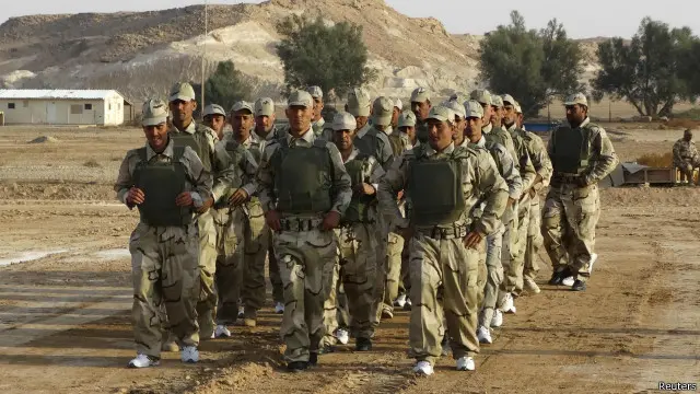 ځینې عراقي قبایل د ''اسلامي'' پرضد د جګړې لپاره په پوځي روزنو کې ګډون لري.