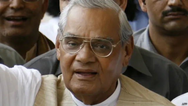 فسادات کے بعد وزیراعظم واجپئی نے گجرات کے وزیر اعلی کو خط بھی لکھا تھا