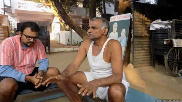 प्रकाश आमटे, अनिकेत
