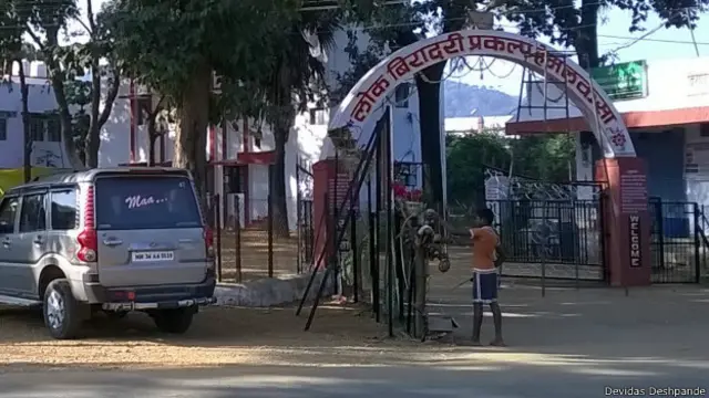 लोक बिरादरी प्रकल्प, बाबा आमटे