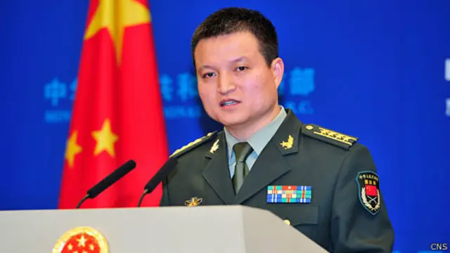 杨宇军说，美方人士在多个场合表示，实施武器禁运是冷战思维的体现。