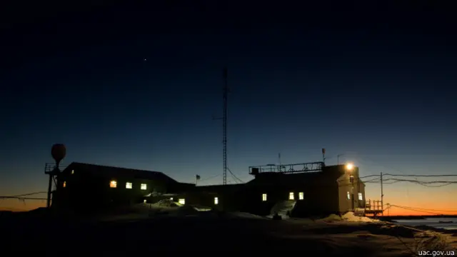 Українська антарктична станція Академік Вернадський.