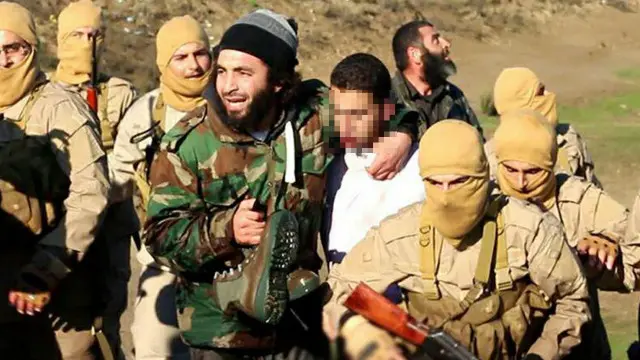 پیلوټ معاذ الکساسبه په تېر دسمبر کې د اسلامي دولت منګولوت ته ولوېد