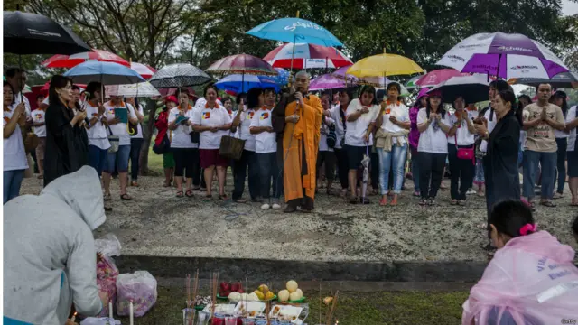 印尼亚齐西伦义冢举行佛教仪式悼念亚洲大海啸遇难者(26/12/2014)