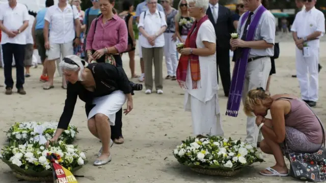 لقي ما يقرب من خمسة آلاف و500 شخص مصرعهم في تايلاند نتيجة الكارثة، وكان بينهم عدد من السياح من عدة دول أوروبية.