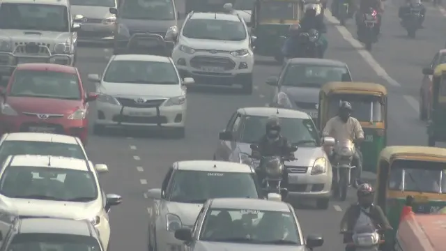 رواں سال موسم سرما میں دہلی میں فضائی آلودگی کی سطح خطرناک حد تک پہنچ گئی ہے