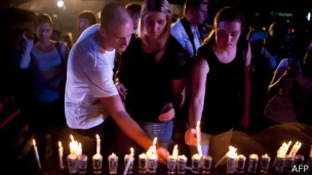 Homenaje por el décimo aniversario